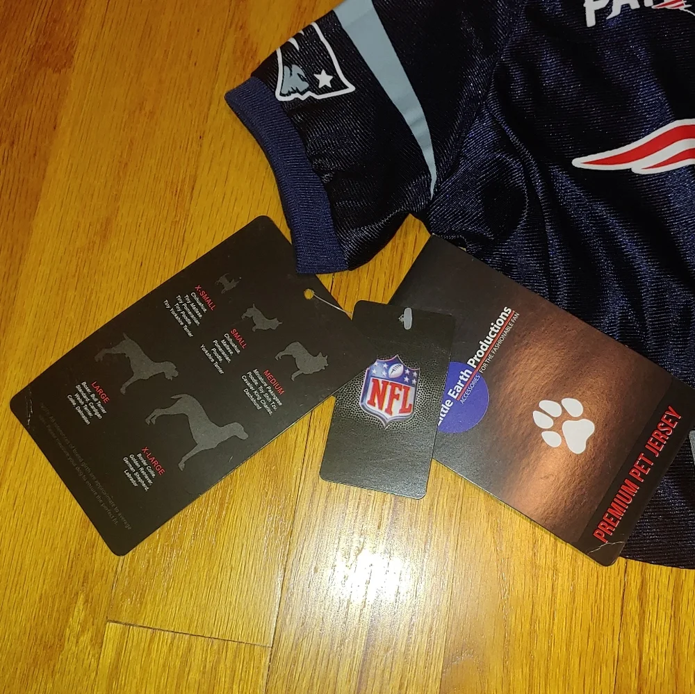 SMALL Dog Licensed Gear New England Patriots Pet Premium Football Jersey